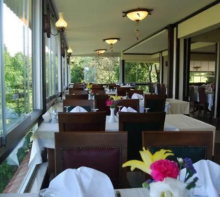 Doga Sara Butik * Akören